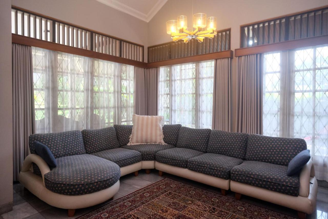 Sareh By The Lavana 3* Semarang