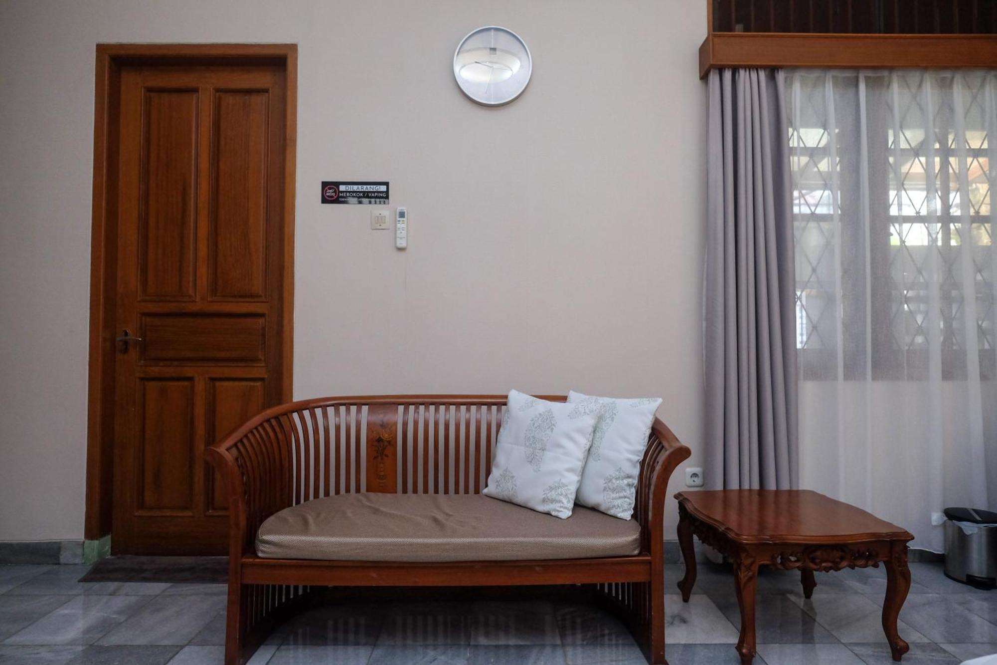 Sareh By The Lavana 3* Semarang